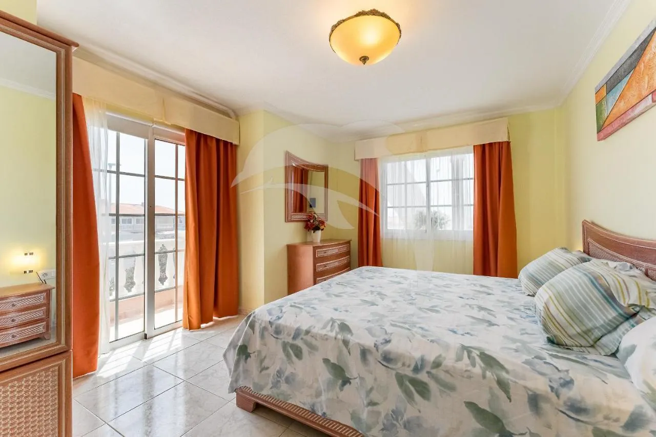 Apartamentos Los Delfines El Medano  El Medano (Tenerife)
