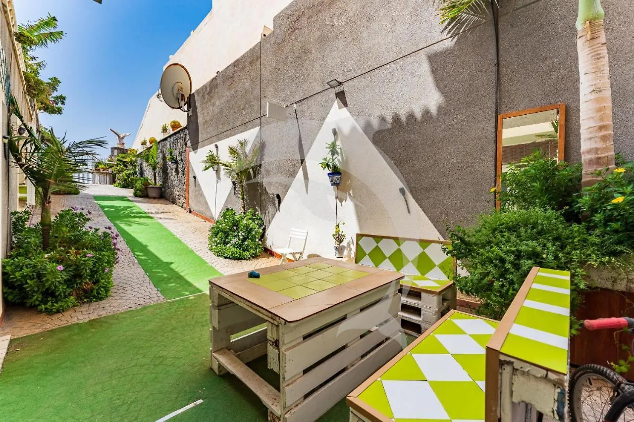 Apartment Apartamentos Los Delfines El Medano