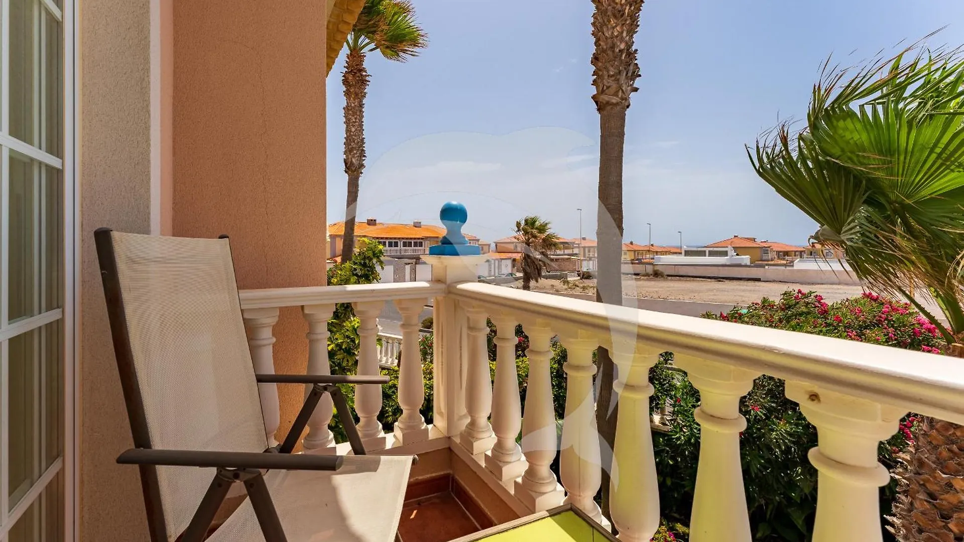 Apartamentos Los Delfines El Medano  0*, El Medano (Tenerife) Spain